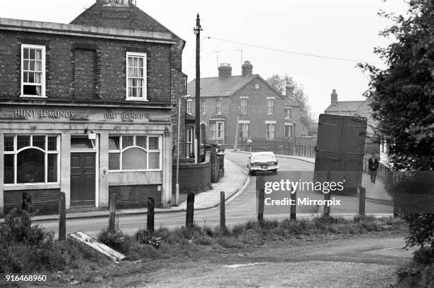 General street scene views of Banbury, Oxfordshire, 9th May 1968.