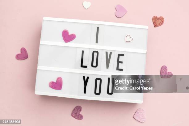 top view i love your message in lightbox - love you stock pictures, royalty-free photos & images
