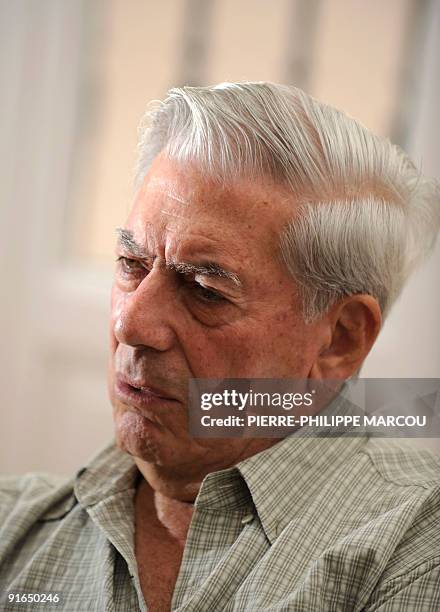 Espana-Peru-literatura,Entrevista" Peruvian writer Mario Vargas Llosa is pictured during an interview at his home in Madrid on October 7, 2009....