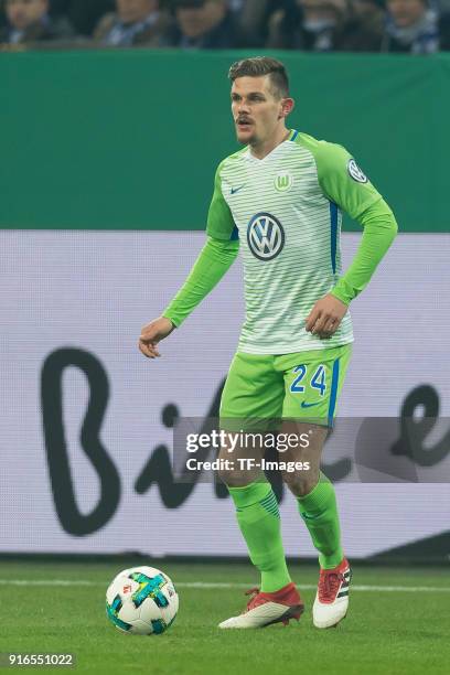 Sebastian Jung of Wolfsburg controls the ball during the DFB Cup match between FC Schalke 04 and VfL Wolfsburg at Veltins-Arena on February 7, 2018...