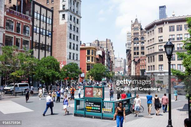 14th Street Union Square Station Photos and Premium High Res Pictures