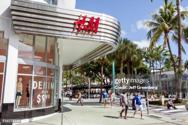 Miami Beach, Lincoln Road, H&M Store and Pedestrian Mall.