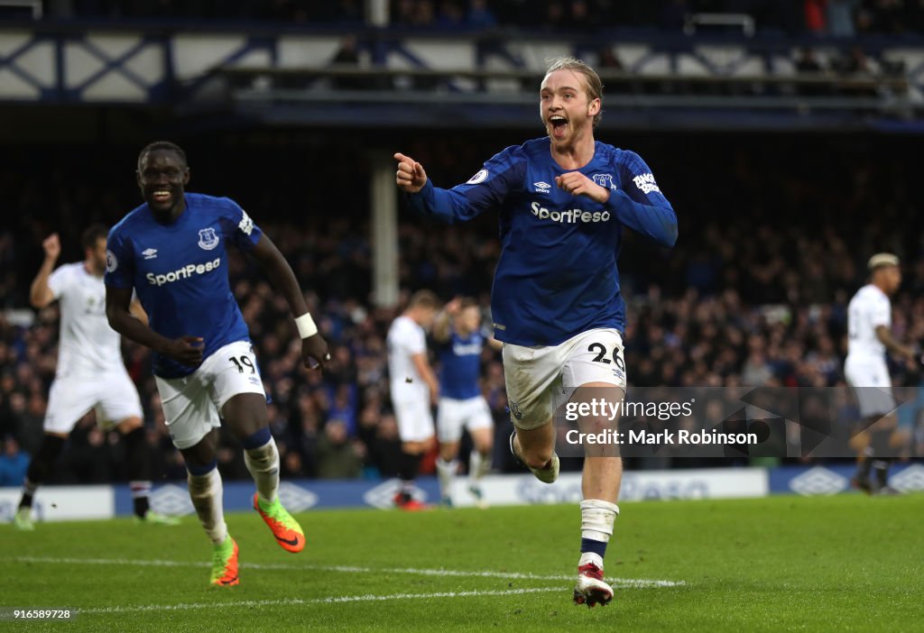 Everton v Crystal Palace - Premier League