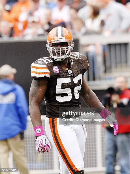 Linebacker D'Qwell Jackson of the Cleveland Browns looks towards the sideline during a game on October 4, 2009 against the Cincinnati Bengals at...