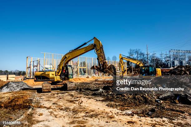 construction - construction equipment stock pictures, royalty-free photos & images