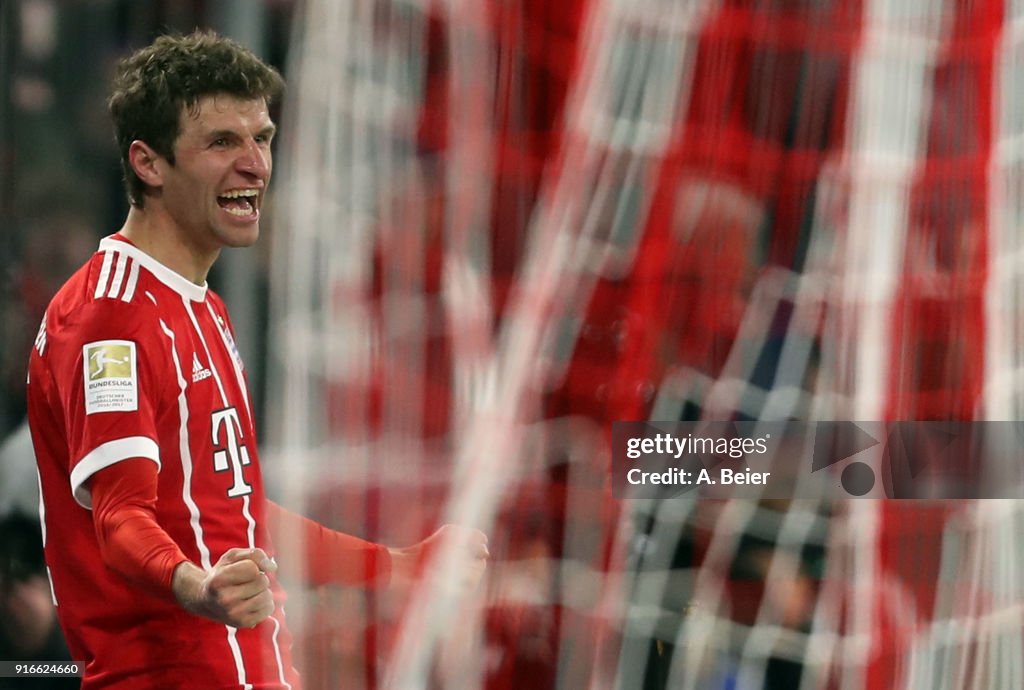 FC Bayern Muenchen v FC Schalke 04 - Bundesliga