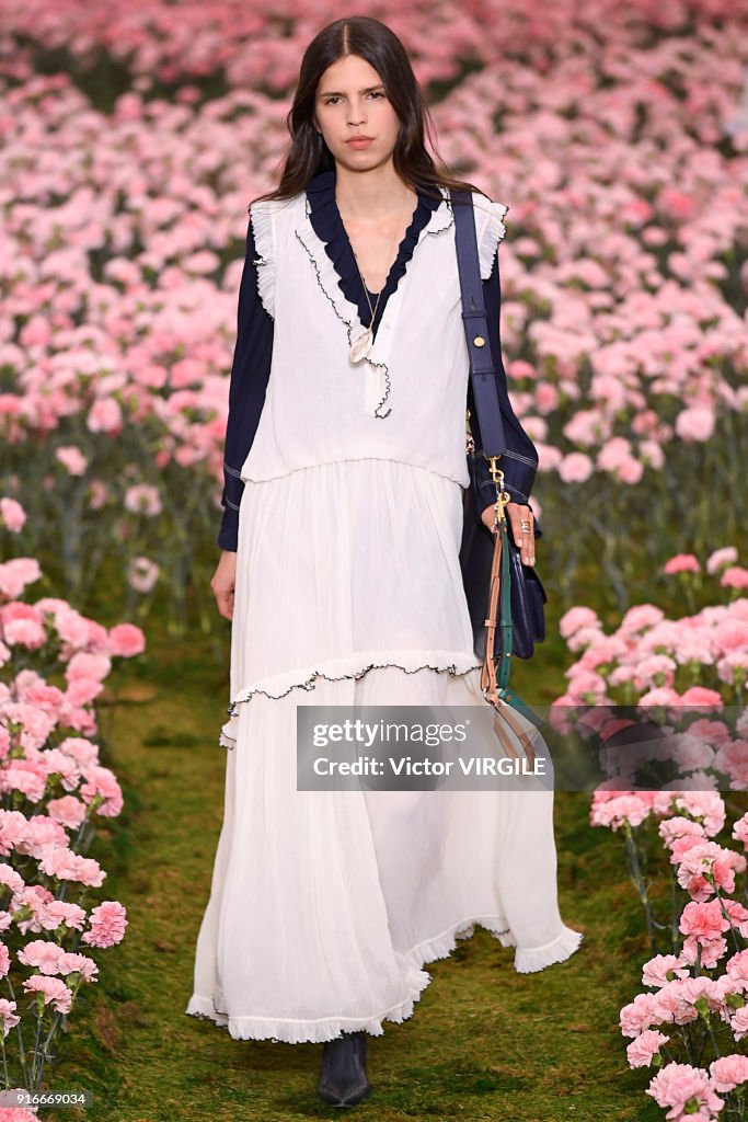 Tory Burch - Runway - February 2018 - New York Fashion Week