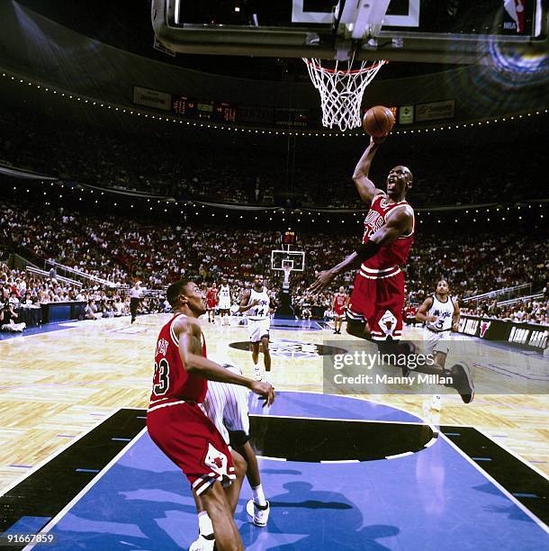 Playoffs: Chicago Bulls Michael Jordan in action, dunk vs Orlando Magic. Game 4. Orlando, FL 5/27/1996 CREDIT: Manny Millan