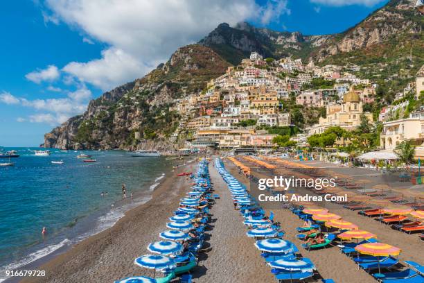 positano and the main beach. positano, amalfi coast, salerno, campania, italy - positano stockfoto's en -beelden