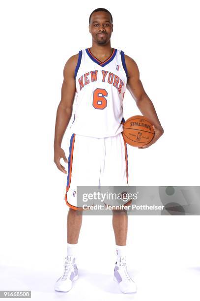 Chris Hunter of the New York Knicks poses for a portrait during 2009 NBA Media Day on September 28, 2009 at the New York Knicks Practice Facility in...