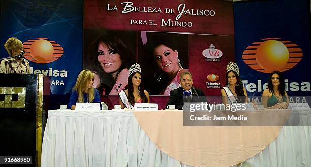 Lorena Villa, Alma Janeth Perez, Leonel Nogueda, Jimena Navarrete and Sandra Vargas during the contest 'The Beauty of Jalisco for the World' at the...