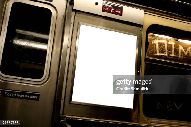 publicidad aquí - subway train fotografías e imágenes de stock