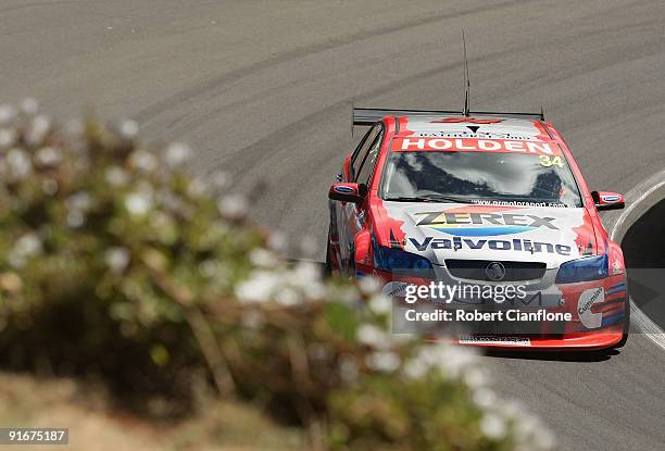 Lee Holdsworth drives the Garry Rogers Motorsport Holden during pratice for the Bathurst 1000, which is round 10 of the V8 Supercars Championship...