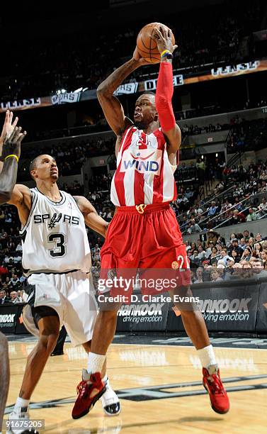 Von Wafer Photos and Premium High Res Pictures Getty Images