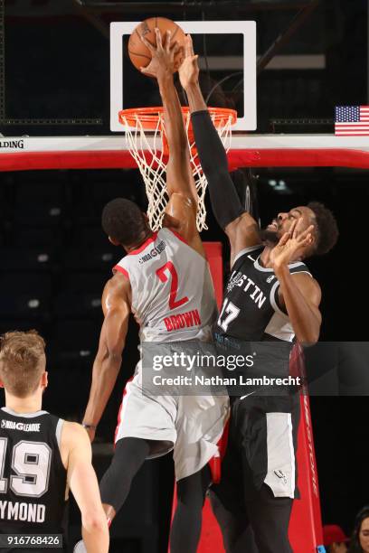 Markel Brown of the Rio Grande Valley Vipers dunks the ball against the Austin Spurs during the NBA G-League on February 10, 2018 at State Farm Arena...