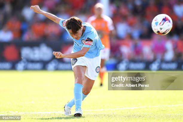 Yukari Kinga of Melbourne City kicks the ball during the W-League Semi Final match between the Brisbane Roar and Melbourne City at Perry Park on...