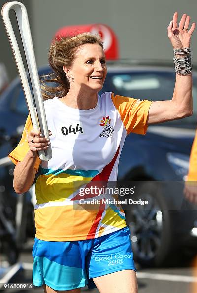 400m Hurdles Olympic Gold Medallist Debbie FlintoffKing carries the