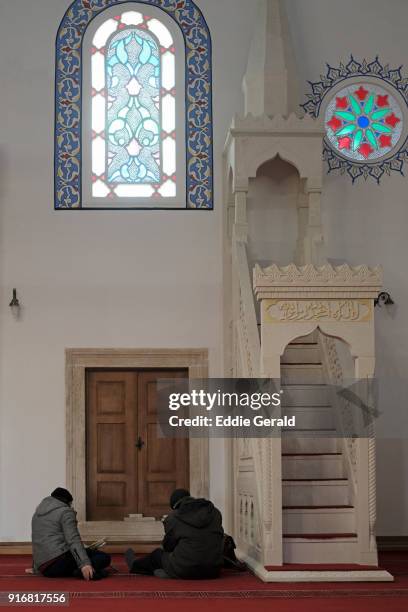 banya bashi mosque in sofia - banya stockfoto's en -beelden