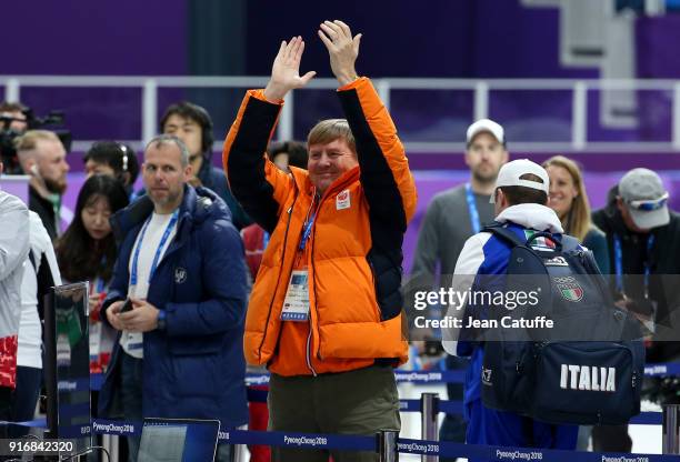 King Willem-Alexander of the Netherlands celebrates the gold medal of countryman Sven Kramer in the Speed Skating Men's 5000m during the 2018 Winter...