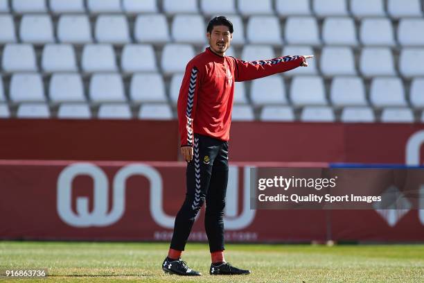 Daisuke Suzuki of Nastic warms up prior to the La Liga 123 match between Albacete Balompie and Nastic at Estadio Carlos Belmonte on February 11, 2018...