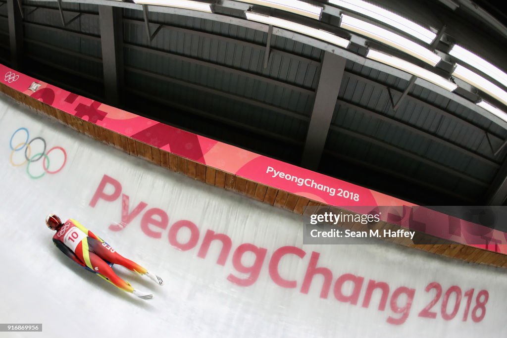 Luge - Winter Olympics Day 2