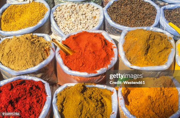 india, goa, curry spices at mapsa market - curry-powder stock pictures, royalty-free photos & images