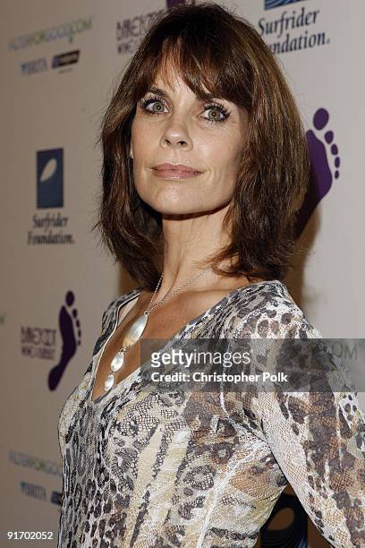 Actress Alexandra Paul arrives at the Surfrider Foundation's 25th Anniversary Gala at California Science Center on October 9, 2009 in Los Angeles,...