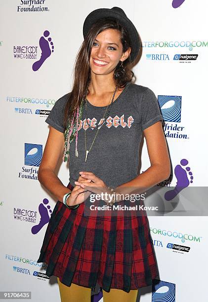Actress Michelle Lombardo arrives at The Surfrider Foundation's 25th Anniversary Gala at California Science Center's Wallis Annenberg Building on...