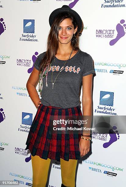 Actress Michelle Lombardo arrives at The Surfrider Foundation's 25th Anniversary Gala at California Science Center's Wallis Annenberg Building on...