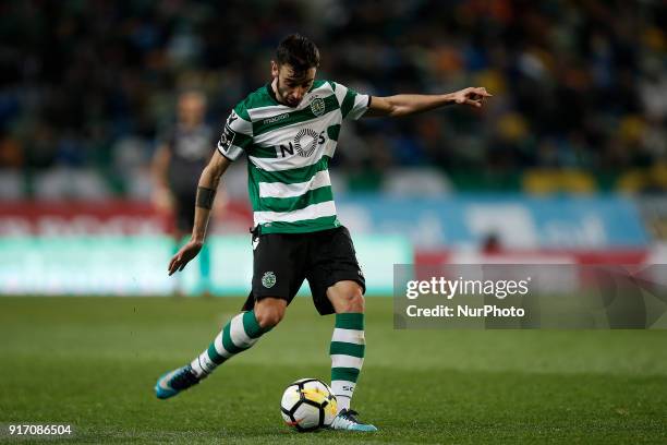 Sporting's midfielder Bruno Fernandes in action during Primeira Liga 2017/18 match between Sporting CP vs CD Feirense, in Lisbon, on February 11,...