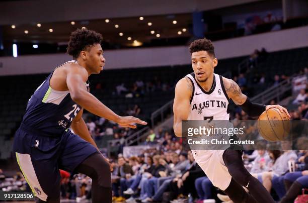 Olivier Hanlan of the Austin Spurs handles the ball during the game against the Iowa Wolves at the H-E-B Center At Cedar Park on February 11, 2018 in...