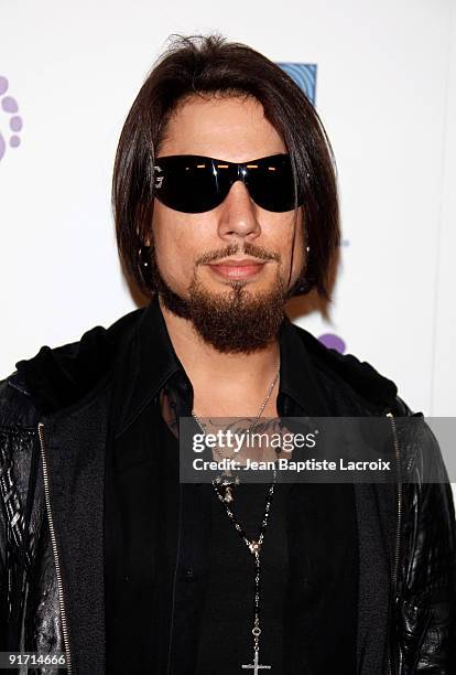 Dave Navarro arrives at The Surfrider Foundation's 25th Anniversary Gala at the California Science Center's Wallis Annenberg Building on October 9,...