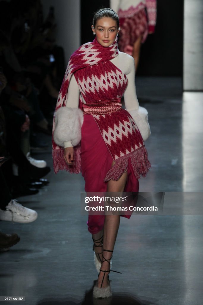 Prabal Gurung - Runway - February 2018 - New York Fashion Week: The Shows