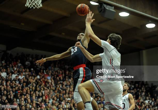 Gonzaga Bulldogs guard Zach Norvell Jr. Goes up for a dunk in the second half during the regular season game between the St. Mary's Gaels and the...