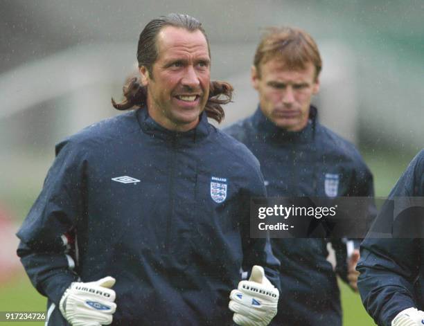 567 Goalkeeper David Seaman Stock Photos, High-Res Pictures, and Images ...