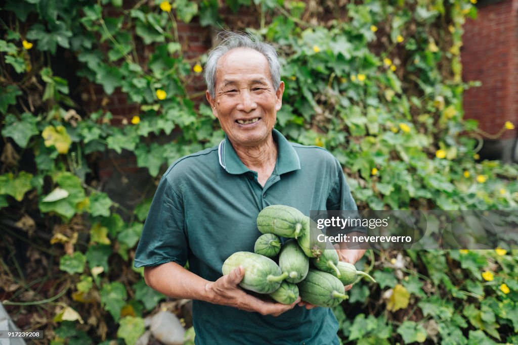 Grandpa with loofah