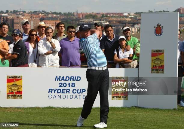 David Drysdale of Scotland hits during the 3rd Round of the Madrid Masters at Cantro Nacional De Golf on October 10, 2009 in Madrid, Spain.