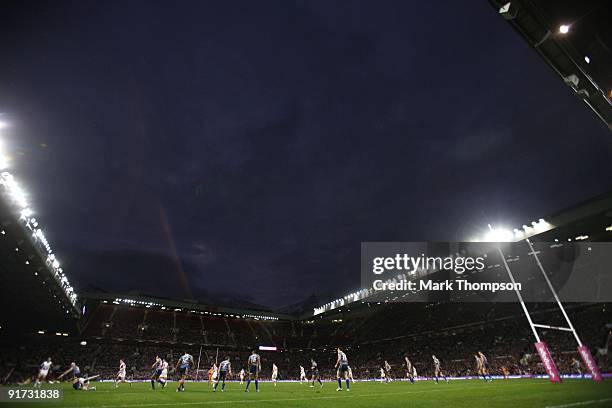 General view during the Engage Super League Grand Final between Leeds Rhinos and St Helens at Old Trafford on October 10, 2009 in Manchester, England.