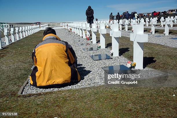 Argentinean relatives of victims of the 1982 Falklands conflict between Argentina and United Kingdom attend a tribute to their fallen ones at...