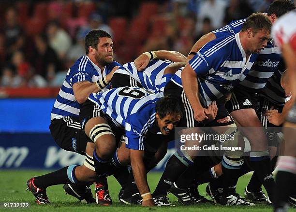 Luke Watson of Western Province behind the scrum during the Absa Currie Cup match between Xerox Lions and Western Province from Coca-Cola Park on...