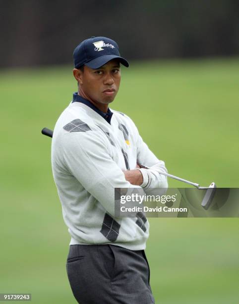 Tiger Woods of the USA Team on the green at the 10th hole during the Day Three Afternoon Fourball Matches in The Presidents Cup at Harding Park Golf...