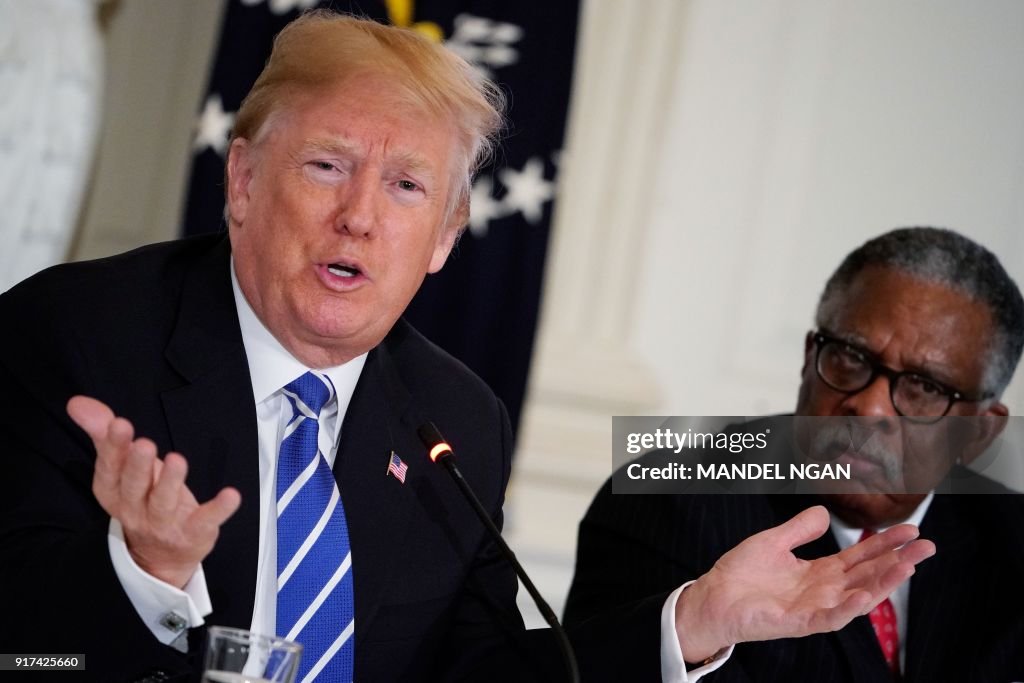 US-POLITICS-TRUMP-INFRASTRUCTURE