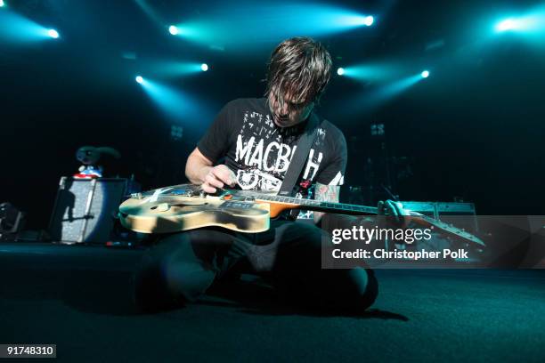 Tom DeLonge of Blink-182 performs at T-Mobile Sidekick Presents the 2009 Blink-182 Tour at the Hollywood Palladium on October 10, 2009 in Hollywood,...