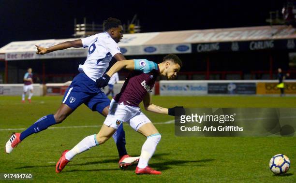 Marcus Browne of West Ham United in action with Jonathan Dinzeyi of Tottenham Hotspur during the Premier League 2 match between West Ham United and...