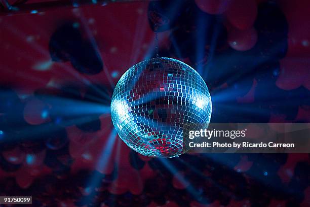 disco ball - globo espelhado imagens e fotografias de stock