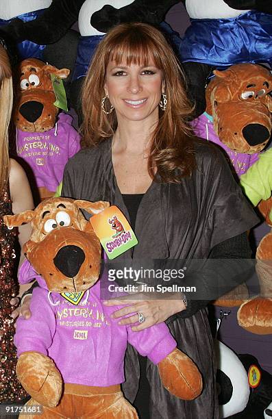 Television personality Jill Zarin attends Kids Day at Carnival at Bowlmor Lanes on October 10, 2009 in New York City.