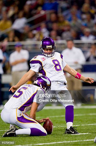 Ryan Longwell of the Minnesota Vikings kicks a field goal against the St. Louis Rams at the Edward Jones Dome on October 11, 2009 in St. Louis,...