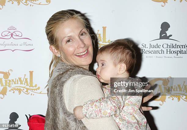 Actress Kelly Rutherford and her daughter Helena Giersch attends Kids Day at Carnival at Bowlmor Lanes on October 10, 2009 in New York City.