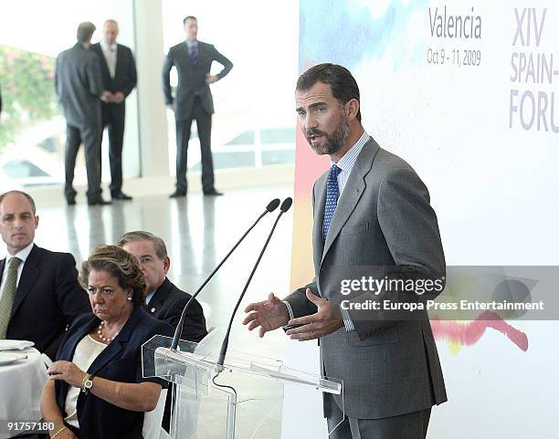 Francisco Camps, Rita Barbera and Crown Prince Felipe of Spain attend the XIV Annual Spain-USA Forum on October 10, 2009 in Valencia, Spain.