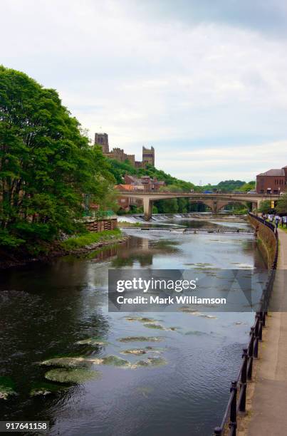 river wear, durham. - durham england stock-fotos und bilder